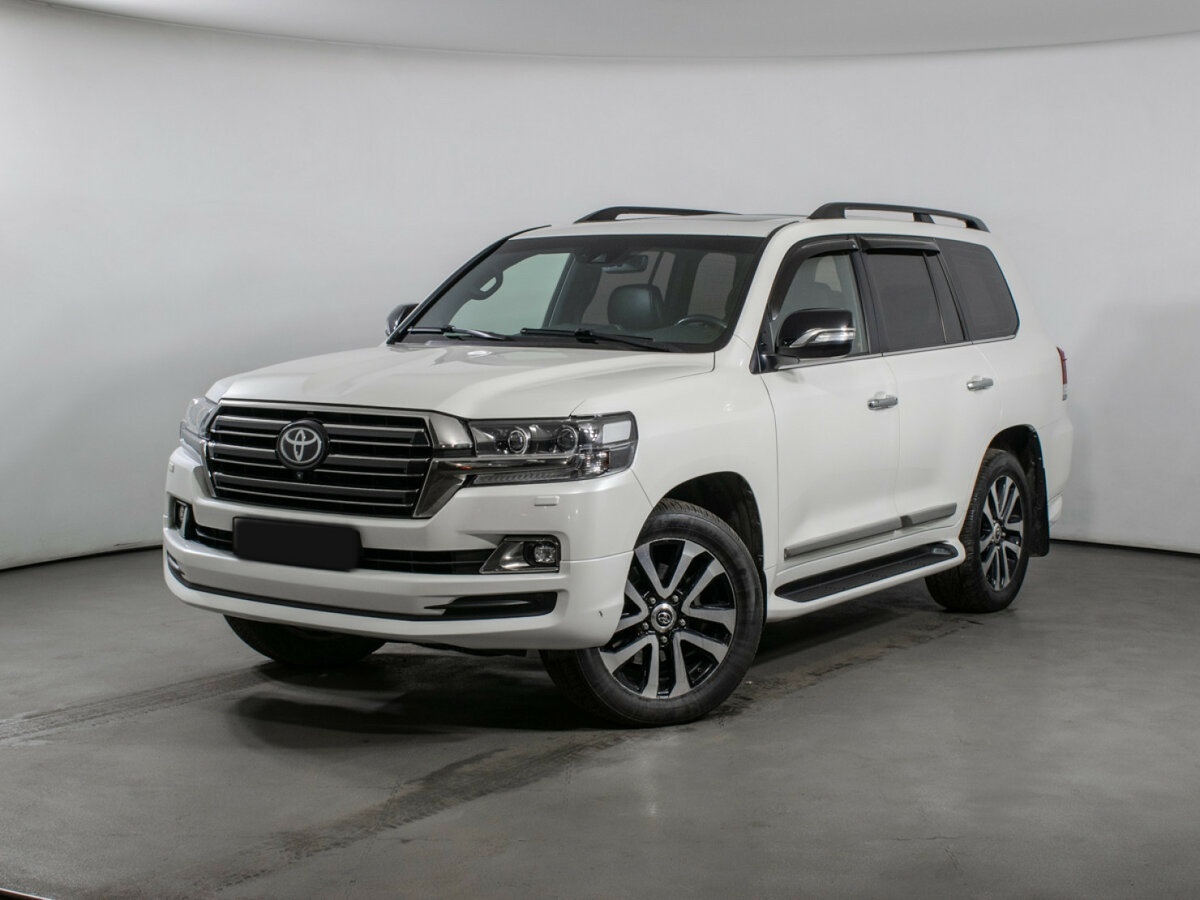 Toyota Land Cruiser 2017 года с пробегом. Фото: #0