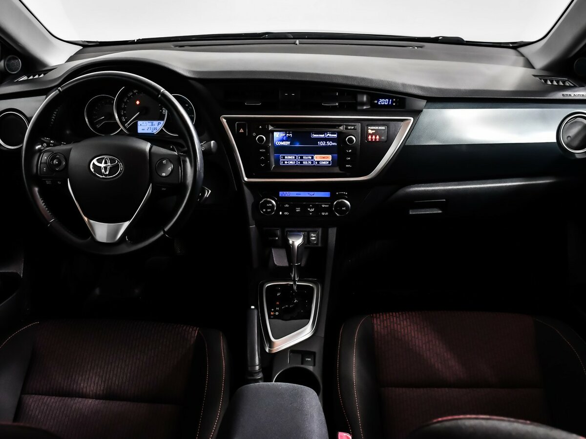 Toyota Auris 2014 года с пробегом. Фото: #11
