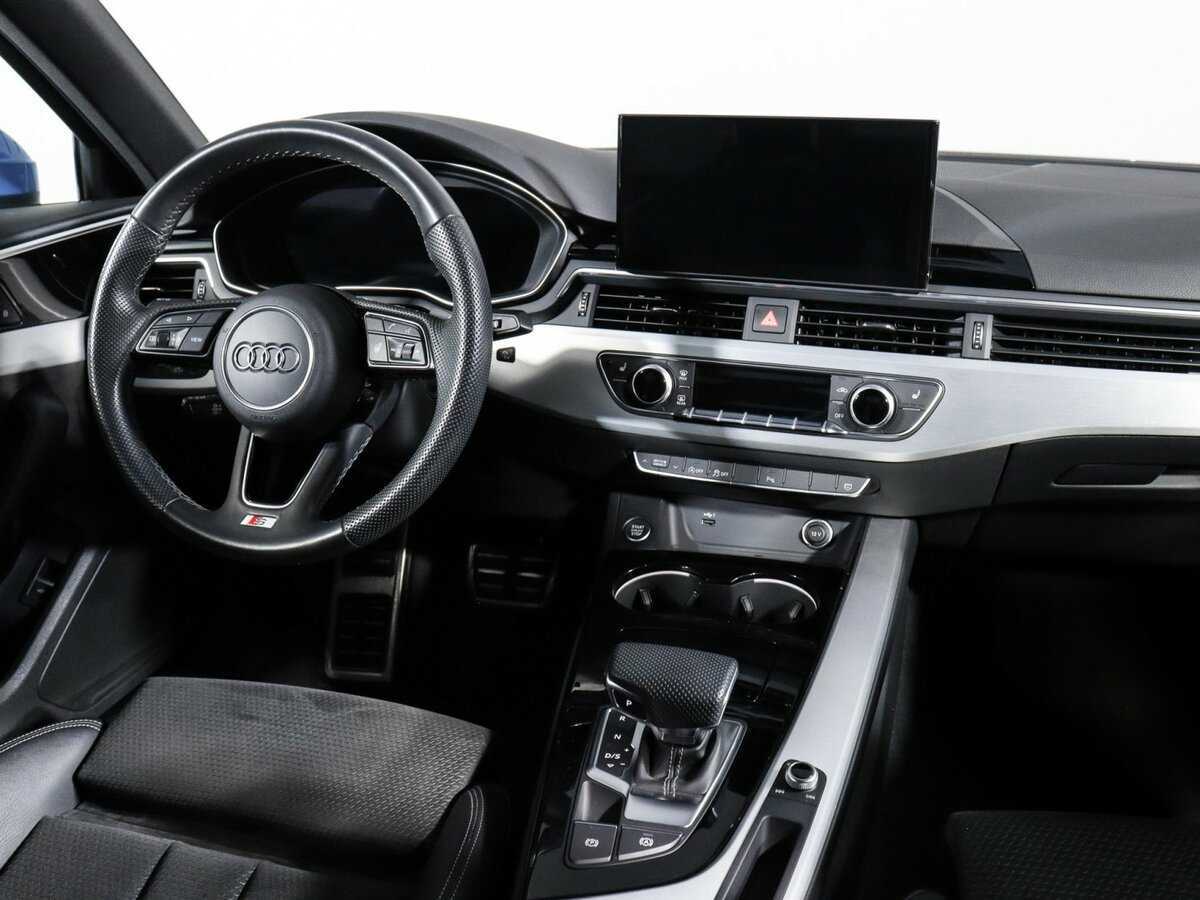 Audi A4 2020 года с пробегом. Фото: #11