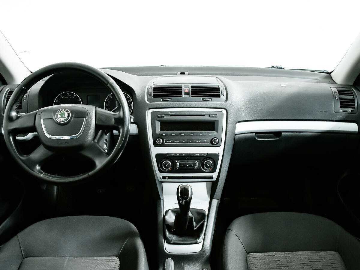Skoda Octavia 2011 года с пробегом. Фото: #10