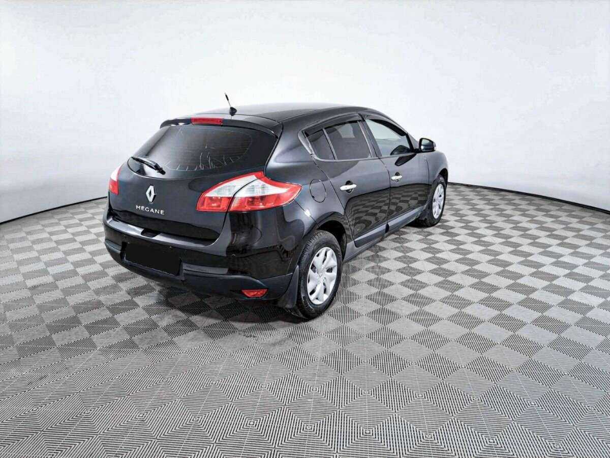 Renault Megane 2013 года с пробегом. Фото: #4