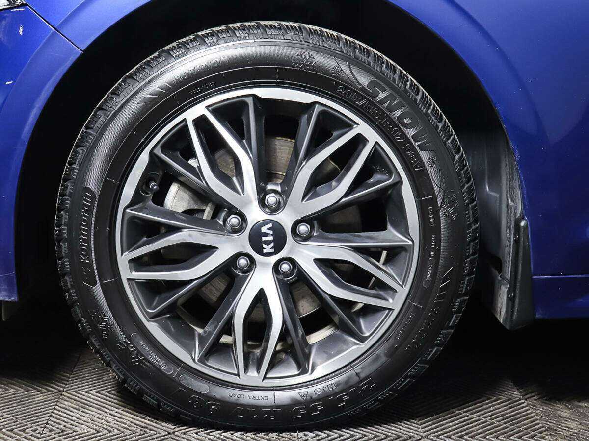 Kia K5 2021 года с пробегом. Фото: #21