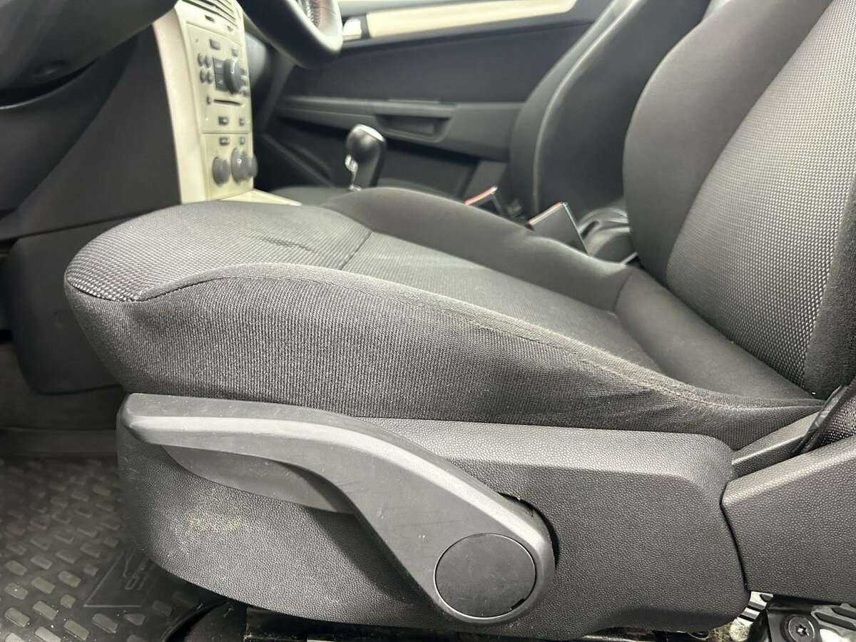 Opel Astra 2008 года с пробегом. Фото: #8