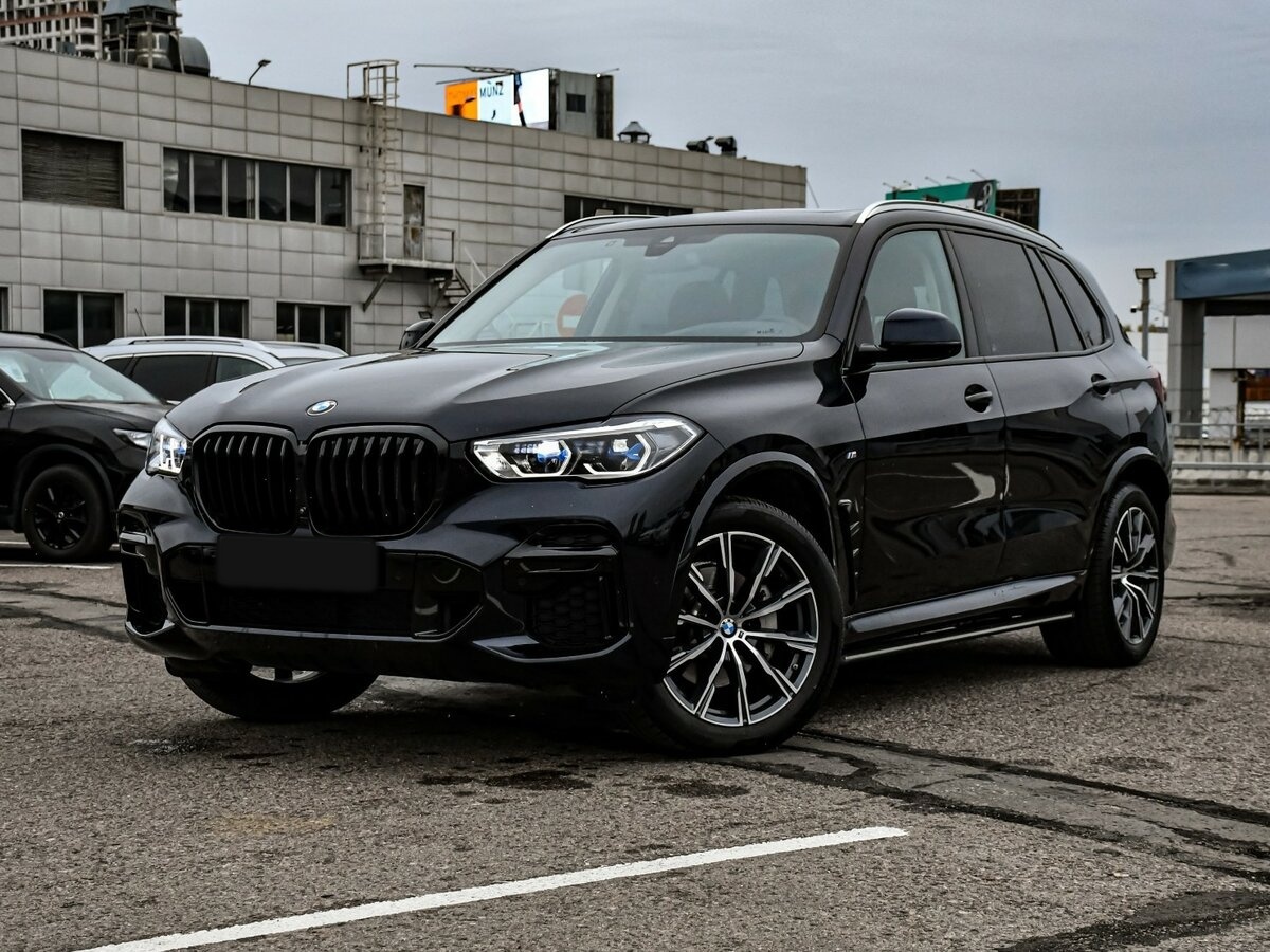 BMW X5 2023 года с пробегом. Посмотреть фото