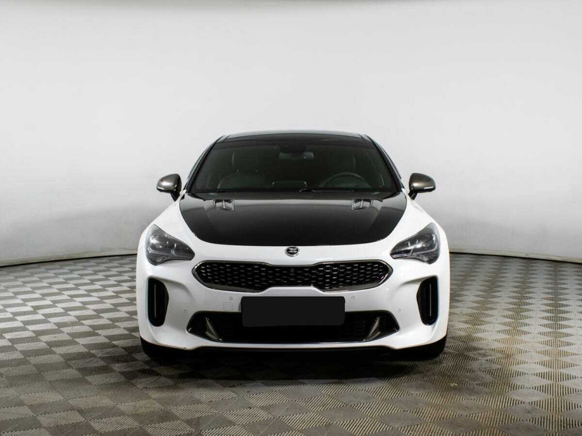Kia Stinger 2018 года с пробегом. Фото: #1