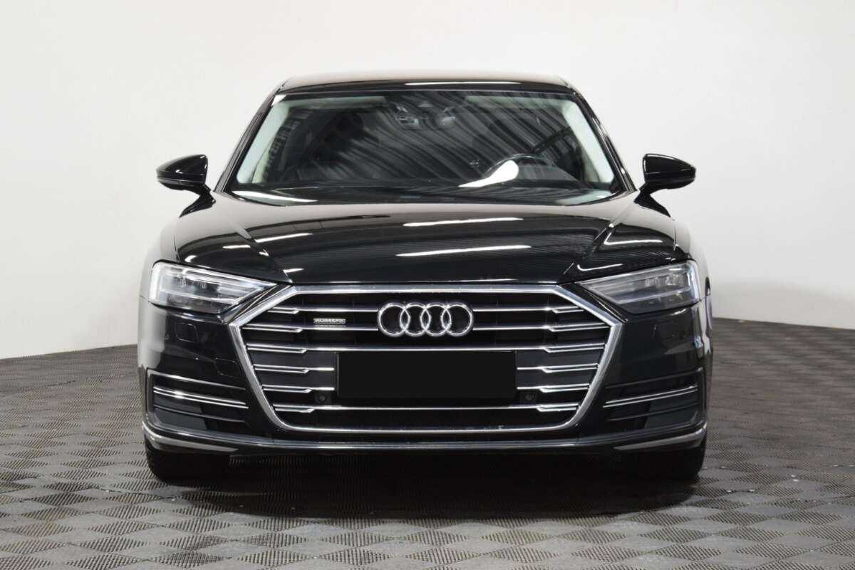 Audi A8 2019 года с пробегом. Фото: #1