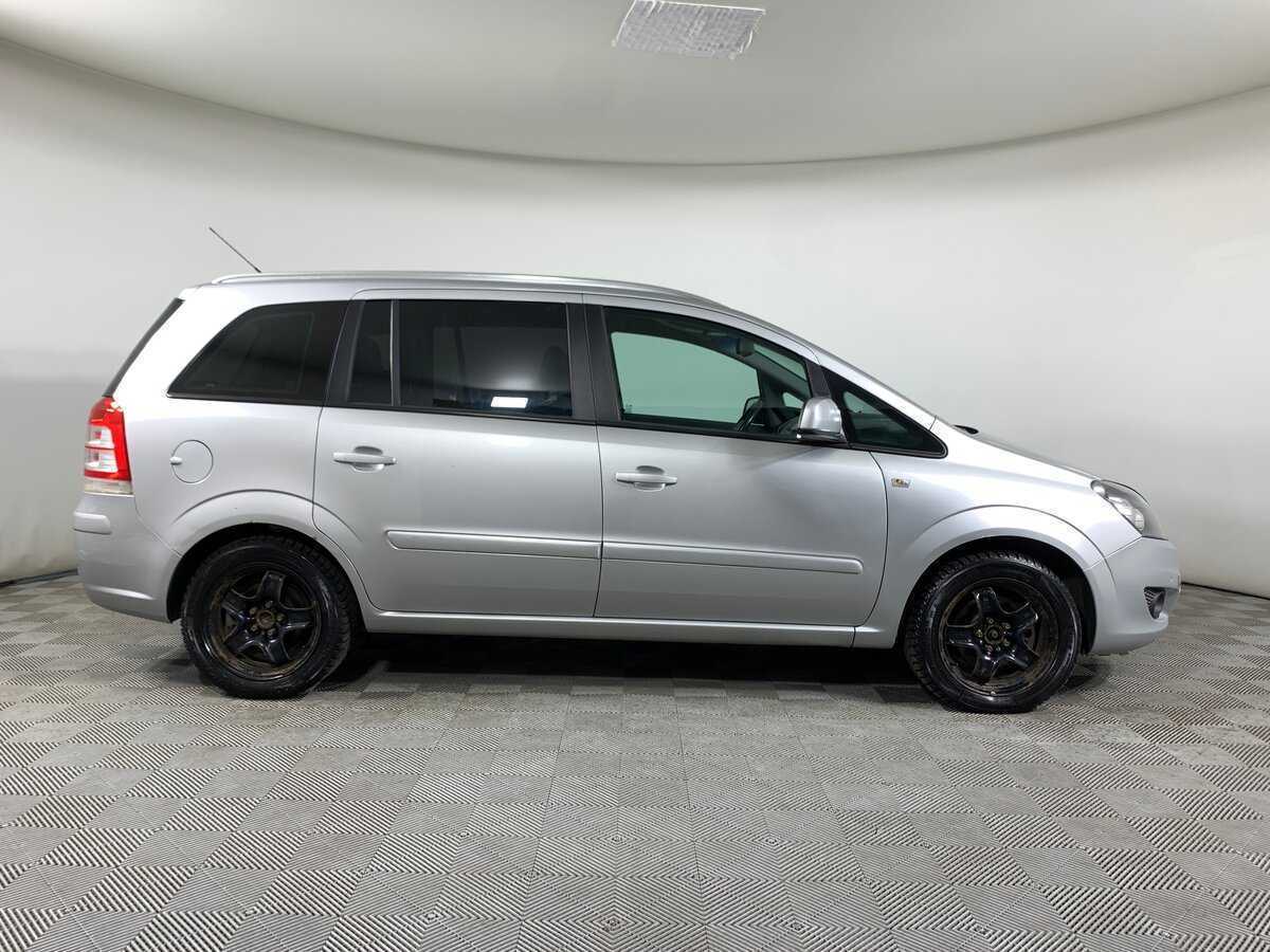 Opel Zafira 2012 года с пробегом. Фото: #3