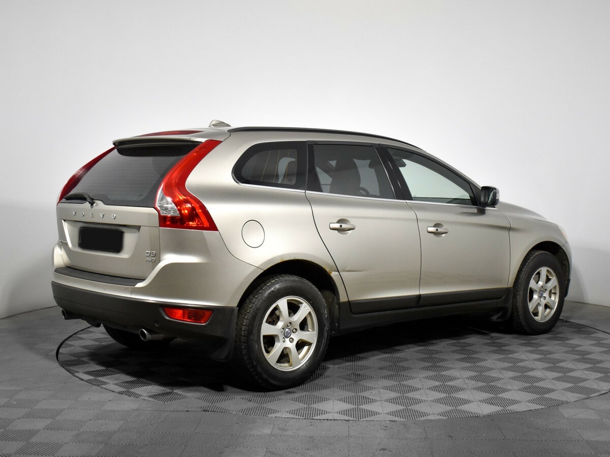 Volvo XC60 2011 года с пробегом. Фото: #4