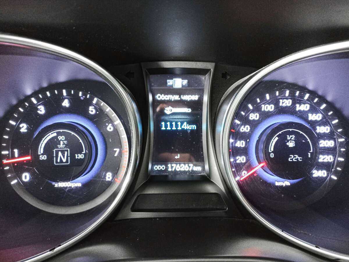 Hyundai Santa Fe 2013 года с пробегом. Фото: #10