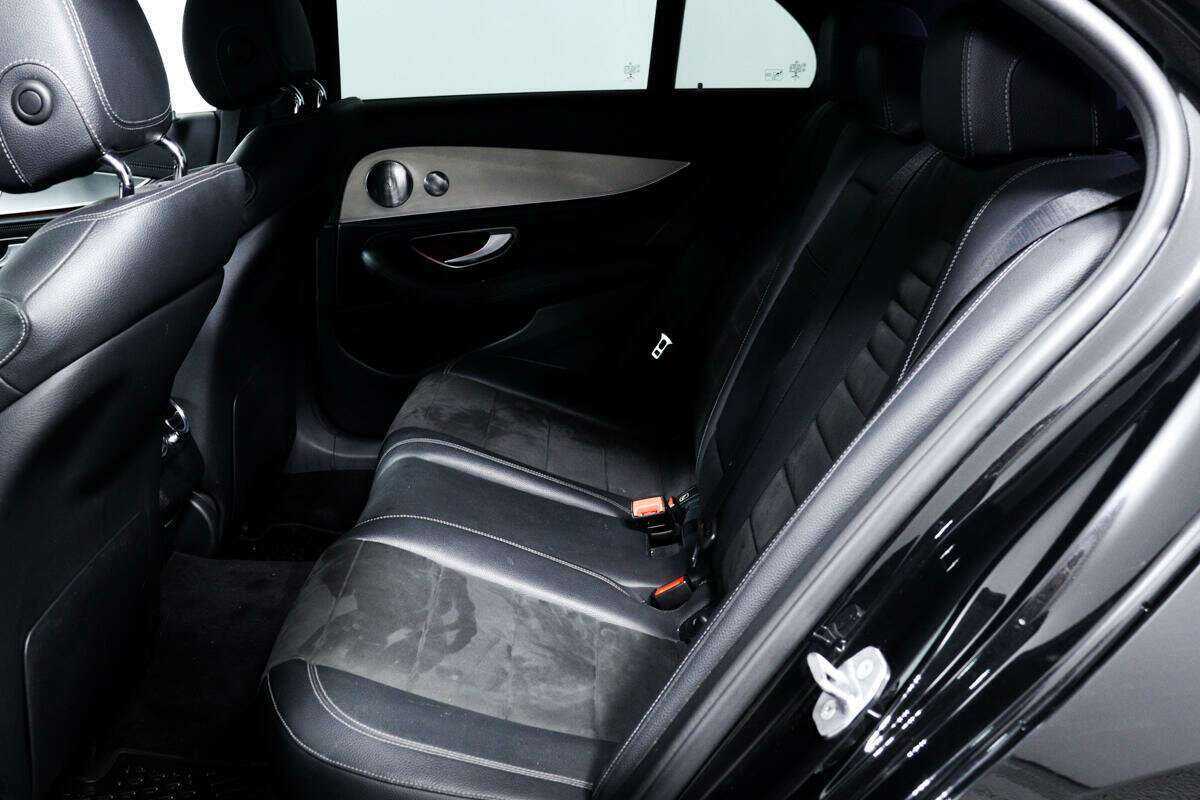 Mercedes-Benz E-Класс 2017 года с пробегом. Фото: #11