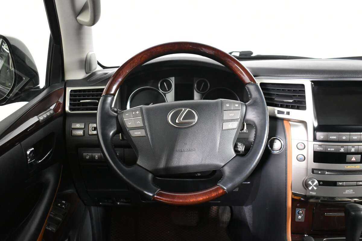 Lexus LX 2013 года с пробегом. Фото: #14