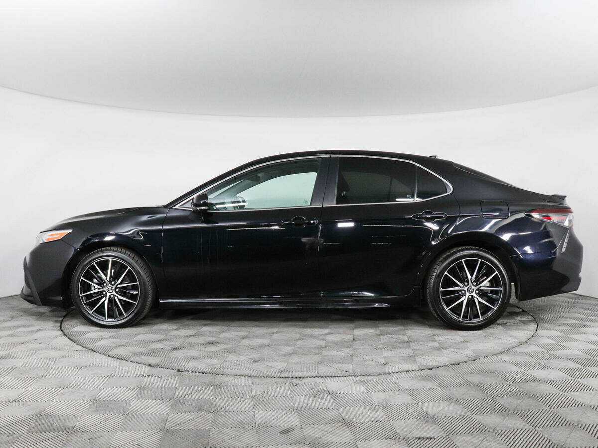 Toyota Camry 2022 года с пробегом. Фото: #7