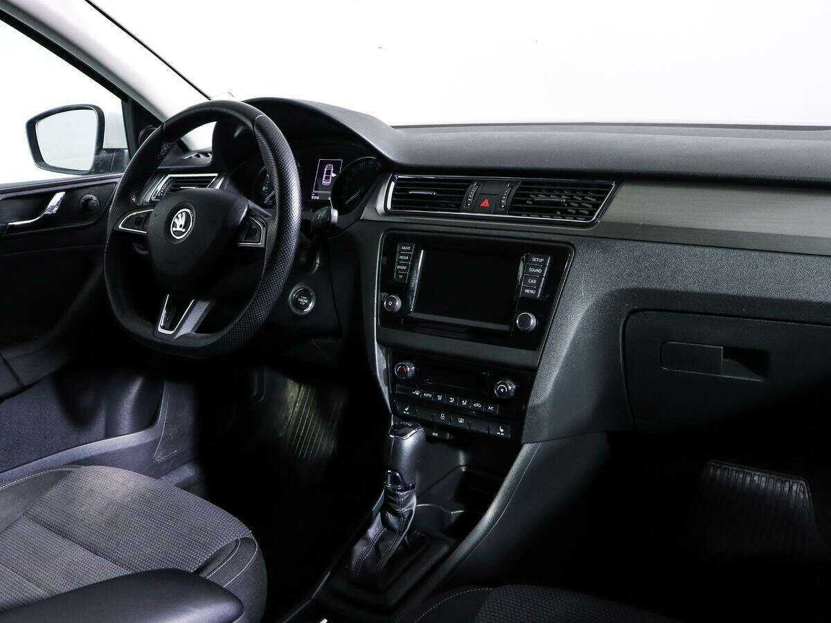 Skoda Rapid 2016 года с пробегом. Фото: #6