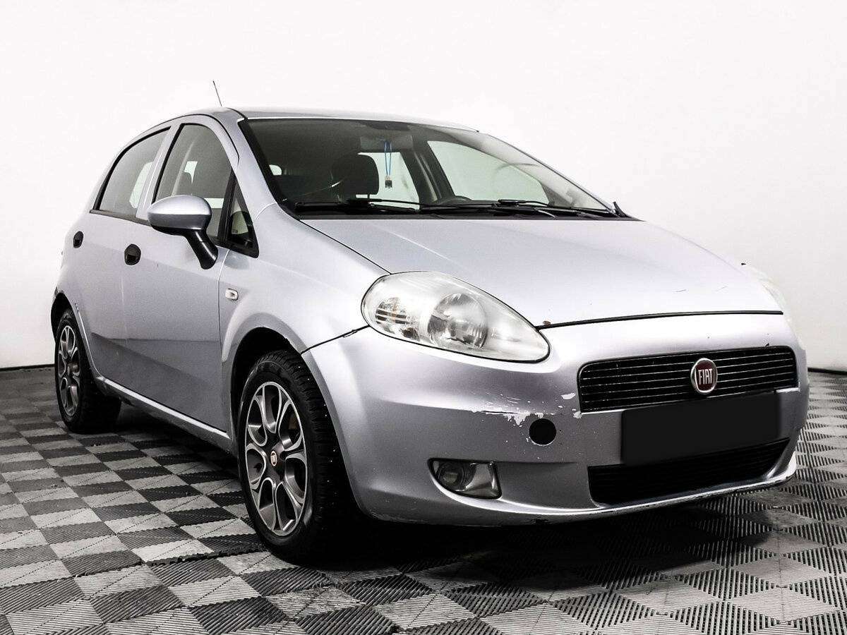 Fiat Punto 2006 года с пробегом. Фото: #2