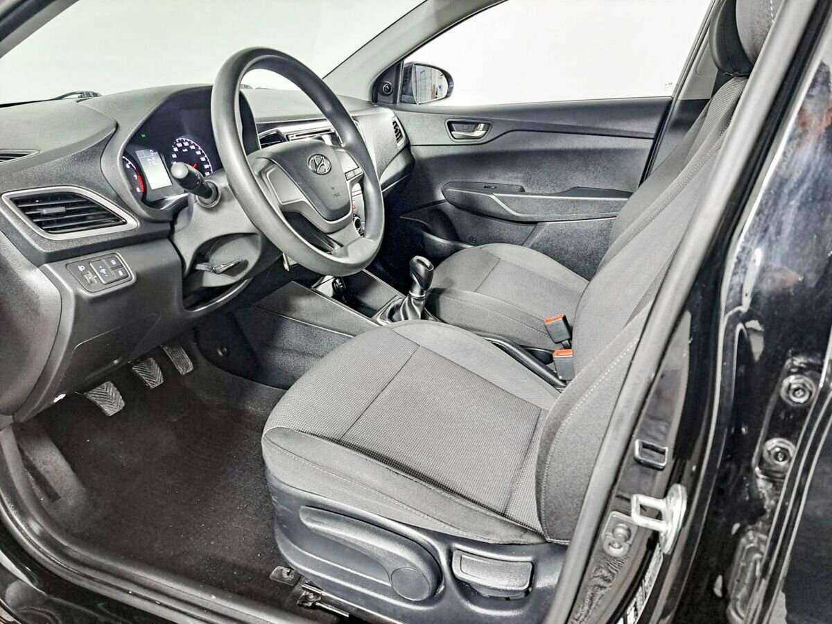 Hyundai Solaris 2018 года с пробегом. Фото: #15