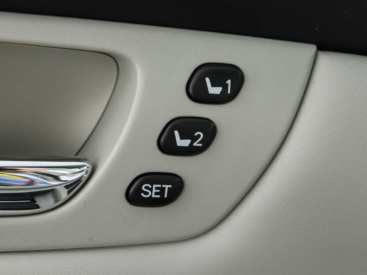 Lexus RX 2008 года с пробегом. Фото: #18