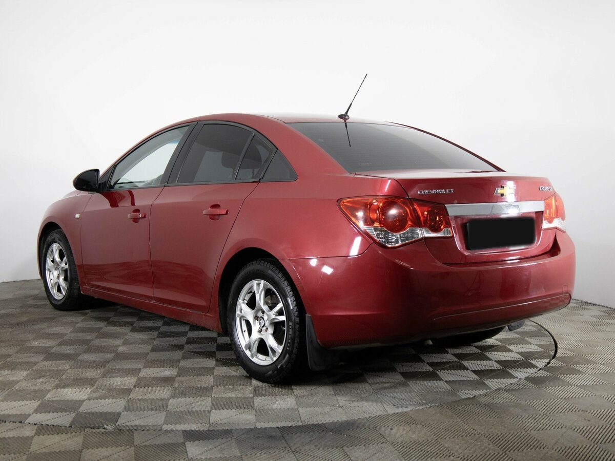 Chevrolet Cruze 2010 года с пробегом. Фото: #5
