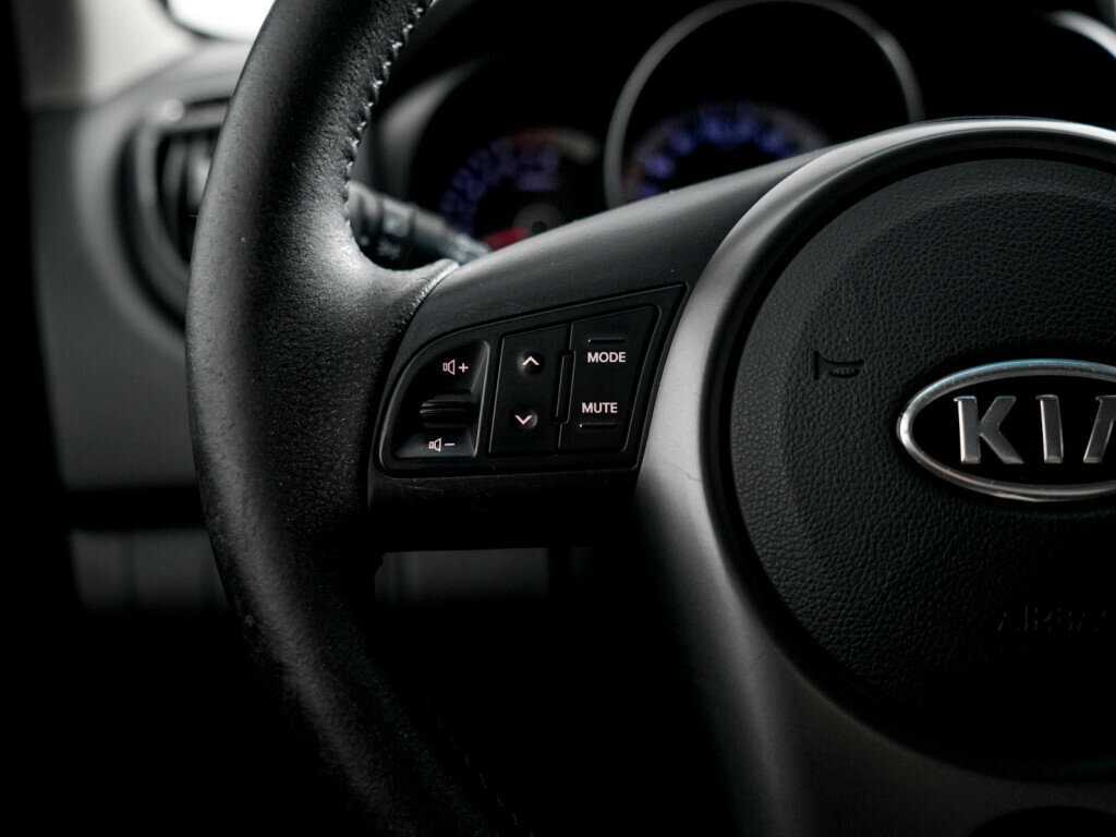Kia Cerato 2010 года с пробегом. Фото: #14