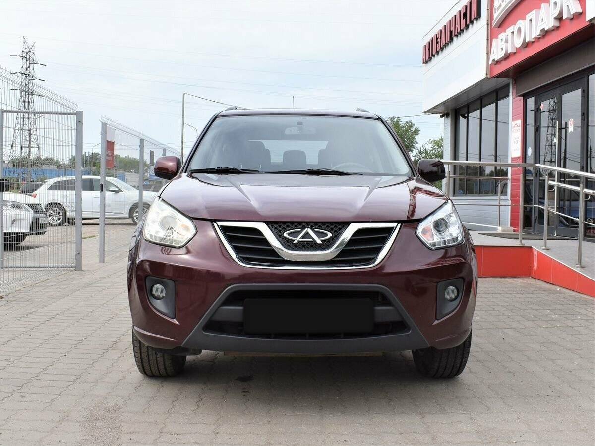 Chery Tiggo (T11) 2015 года с пробегом. Фото: #1