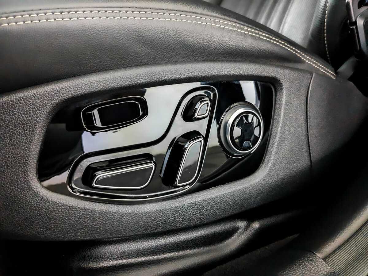 Genesis G90 2019 года с пробегом. Фото: #13