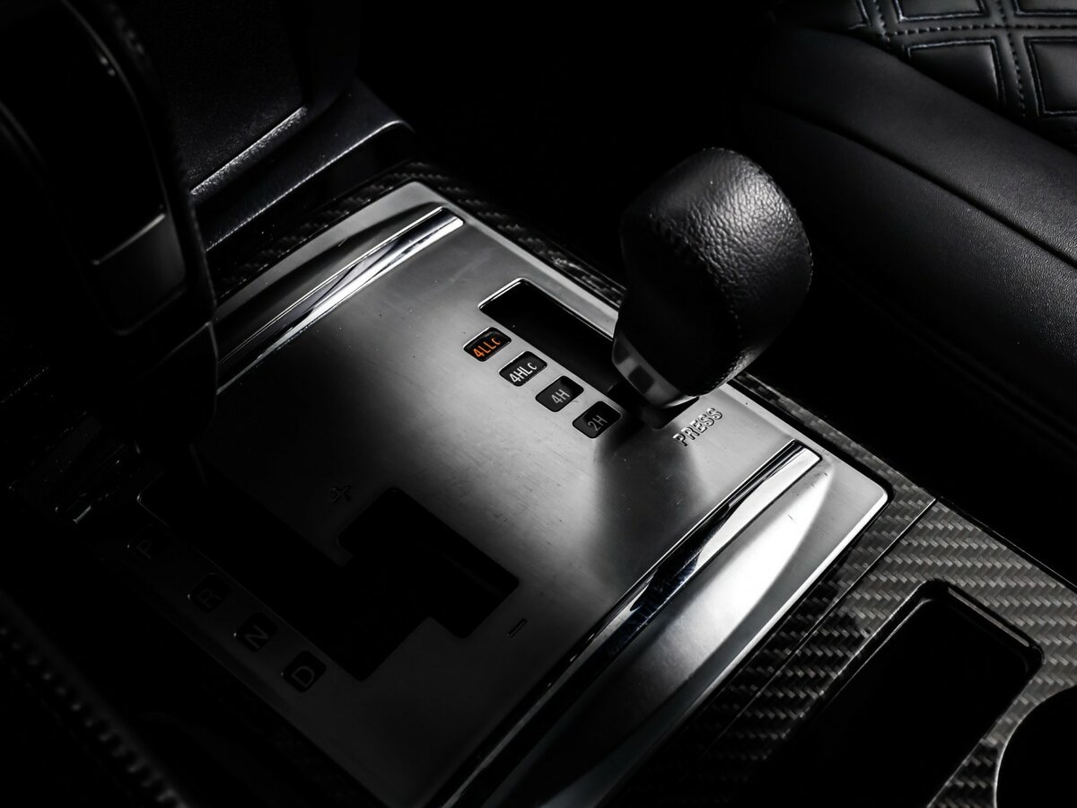 Mitsubishi Pajero 2019 года с пробегом. Фото: #19
