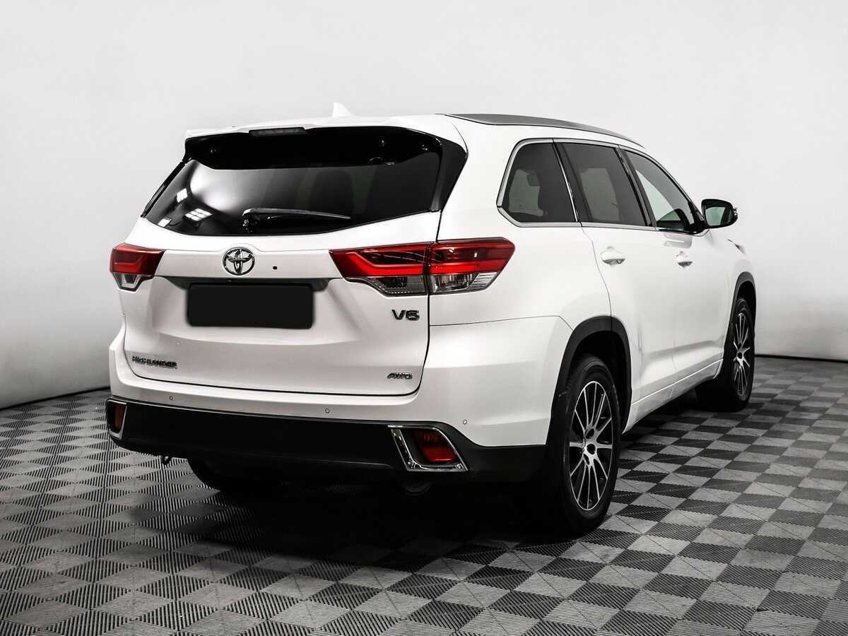 Toyota Highlander 2017 года с пробегом. Фото: #4