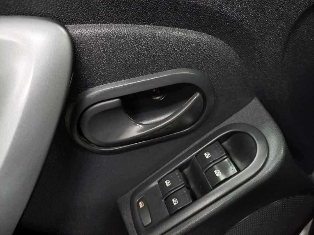 Renault Duster 2012 года с пробегом. Фото: #13