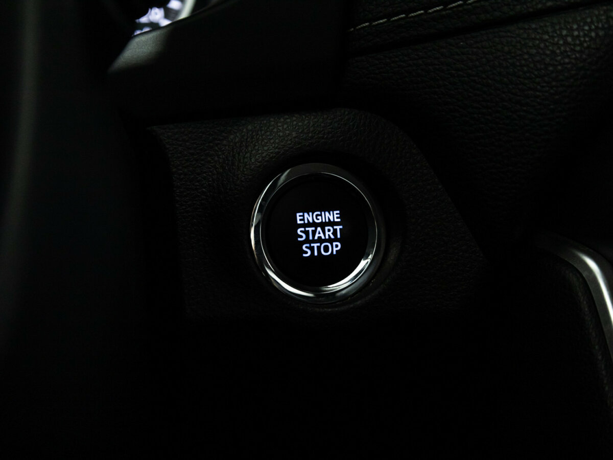 Toyota RAV4 2021 года с пробегом. Фото: #16