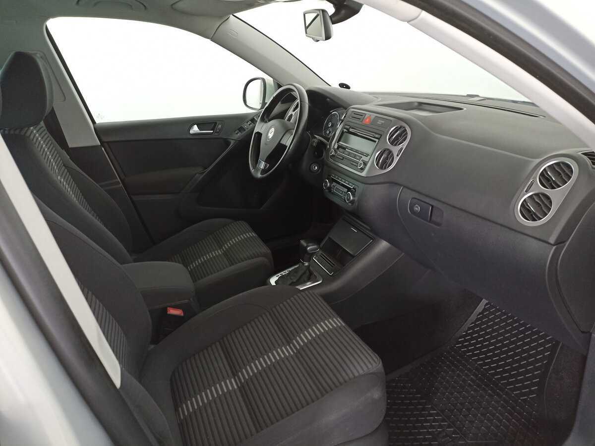 Volkswagen Tiguan 2010 года с пробегом. Фото: #6