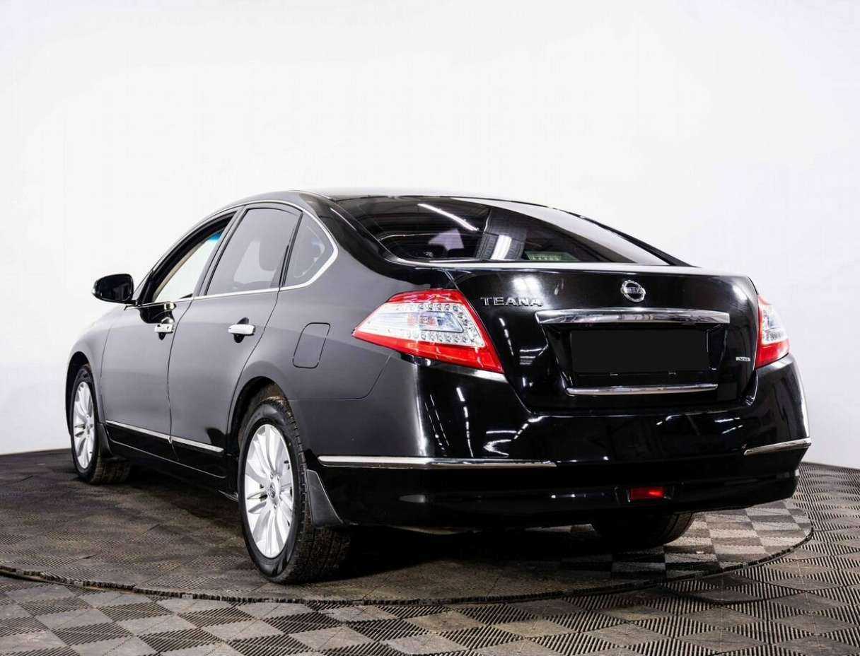 Nissan Teana 2012 года с пробегом. Фото: #3