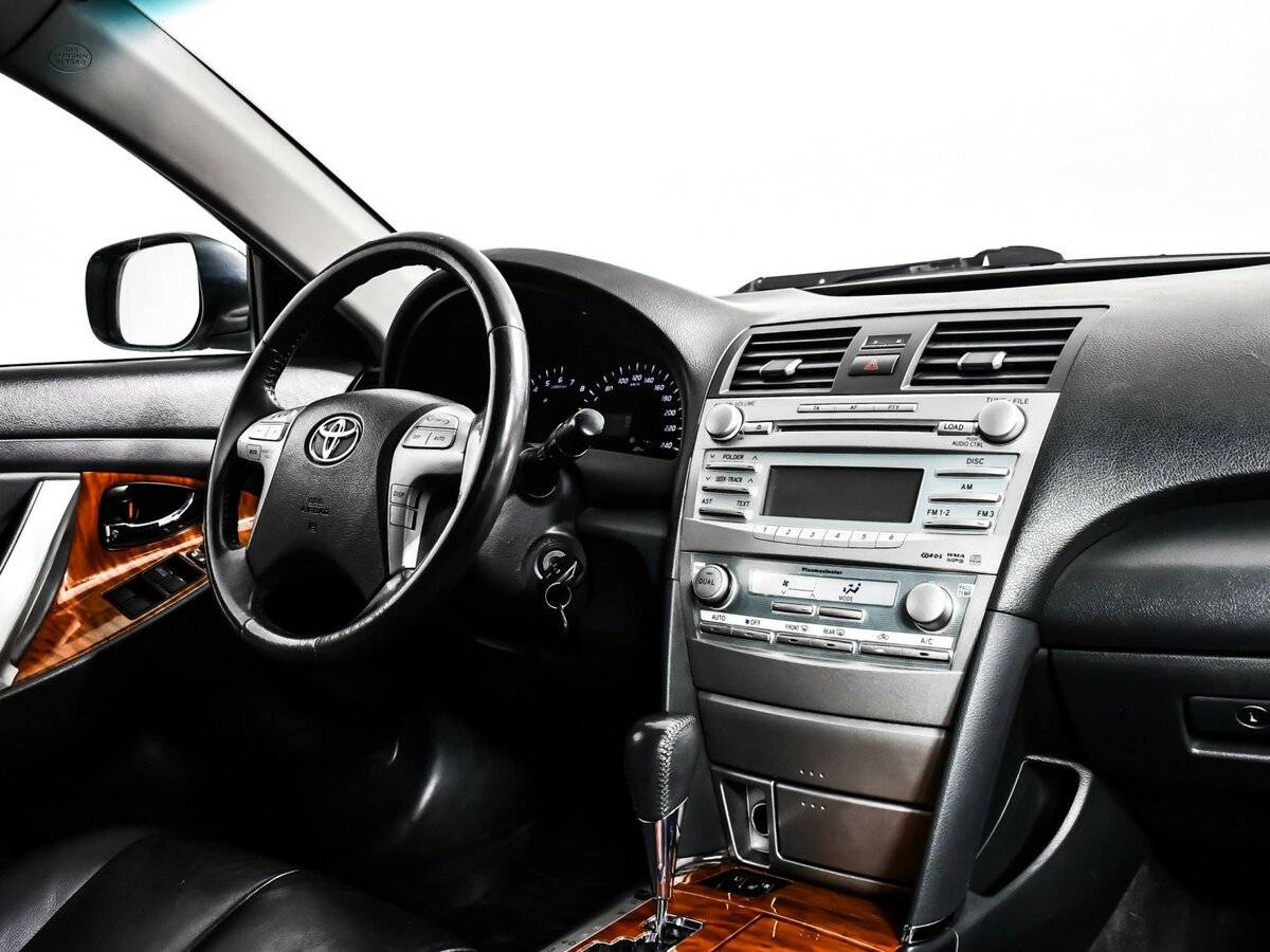 Toyota Camry 2008 года с пробегом. Фото: #6