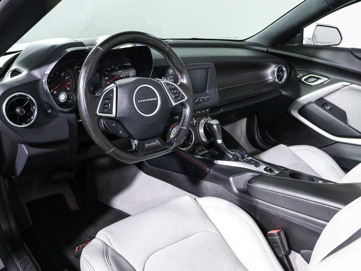 Chevrolet Camaro 2016 года с пробегом. Фото: #18