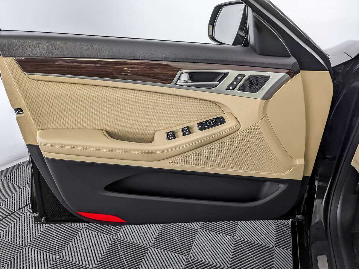 Genesis G80 2019 года с пробегом. Фото: #18