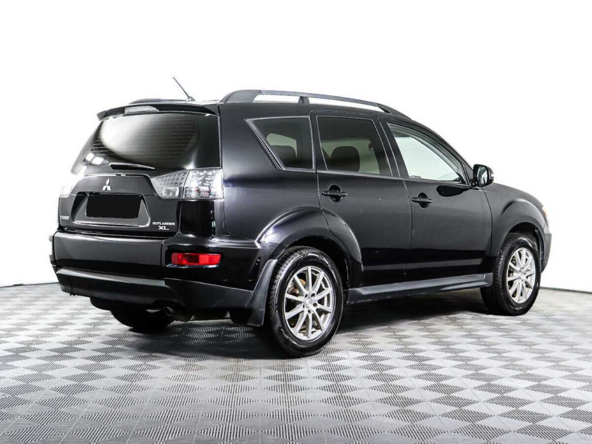 Mitsubishi Outlander 2011 года с пробегом. Фото: #3