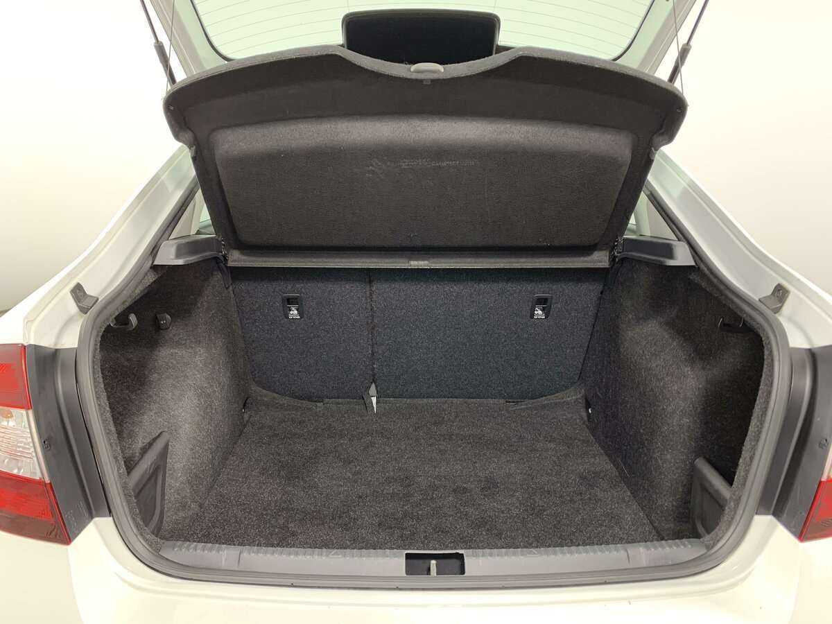 Skoda Rapid 2019 года с пробегом. Фото: #6