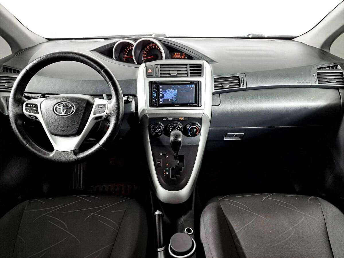 Toyota Verso 2012 года с пробегом. Фото: #11
