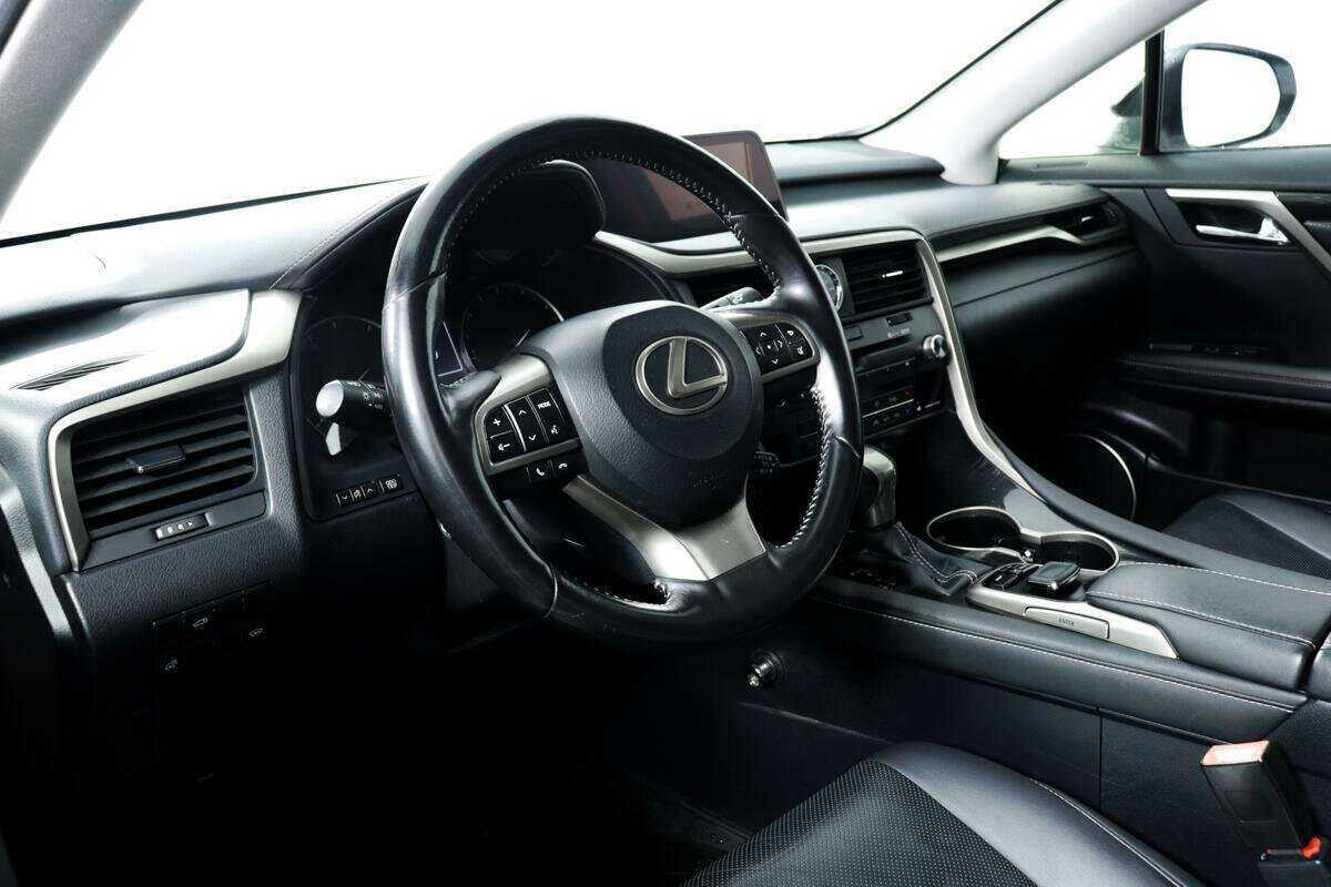 Lexus RX 2018 года с пробегом. Фото: #12