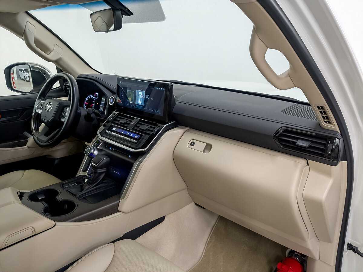 Toyota Land Cruiser 2022 года с пробегом. Фото: #10