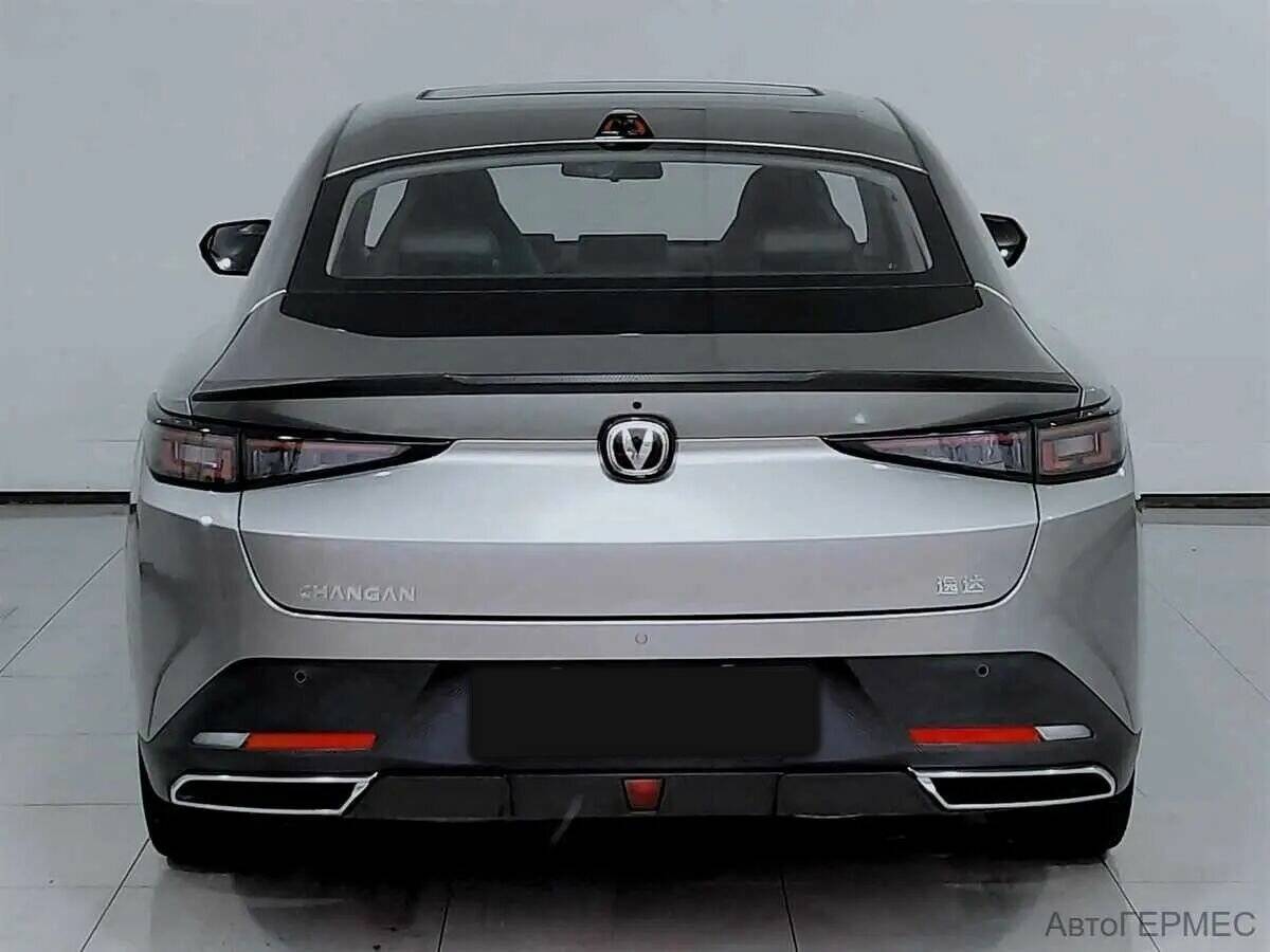 Changan Lamore 2023 года с пробегом. Фото: #2