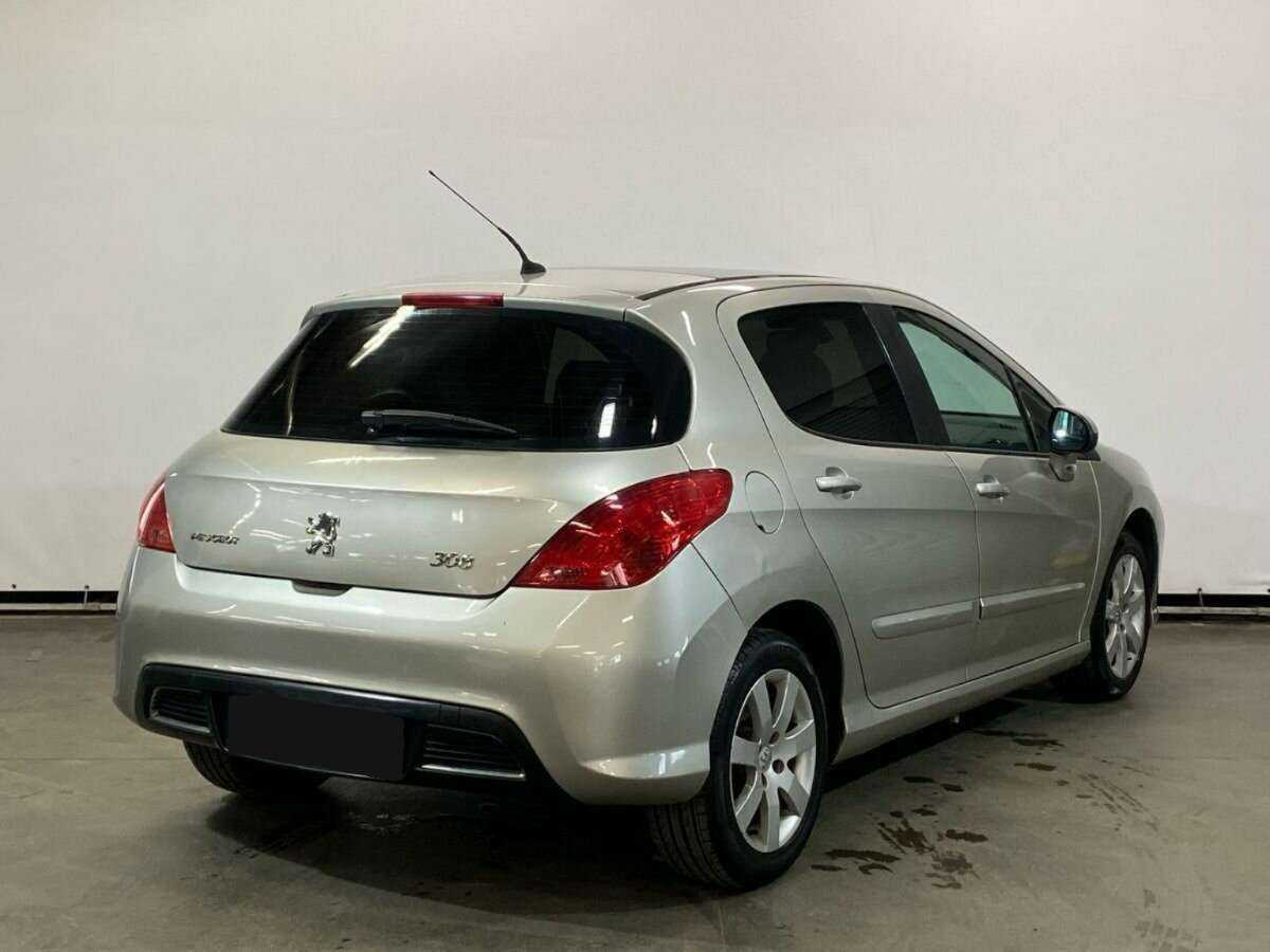 Peugeot 308 2008 года с пробегом. Фото: #4
