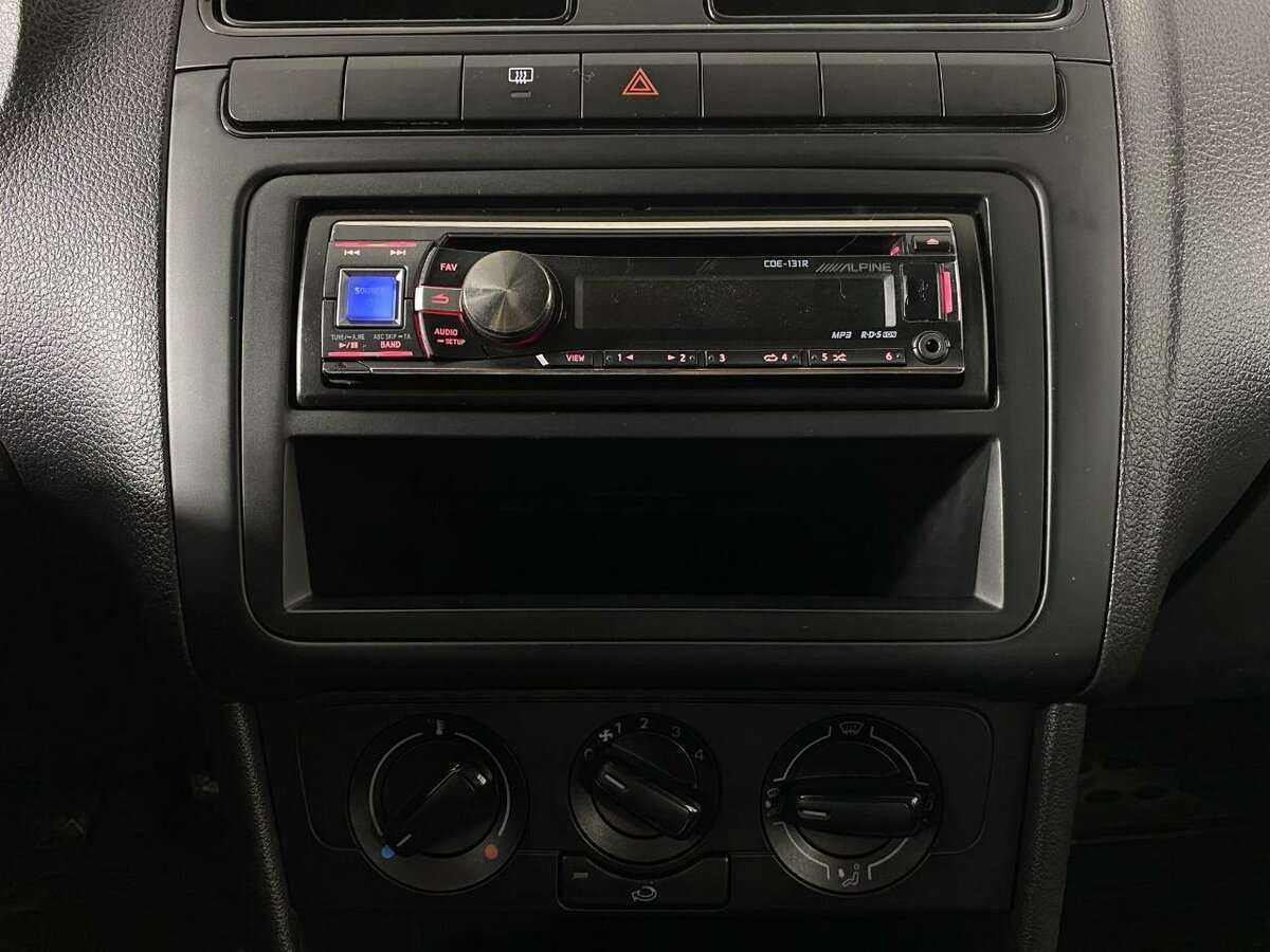 Volkswagen Polo 2011 года с пробегом. Фото: #9