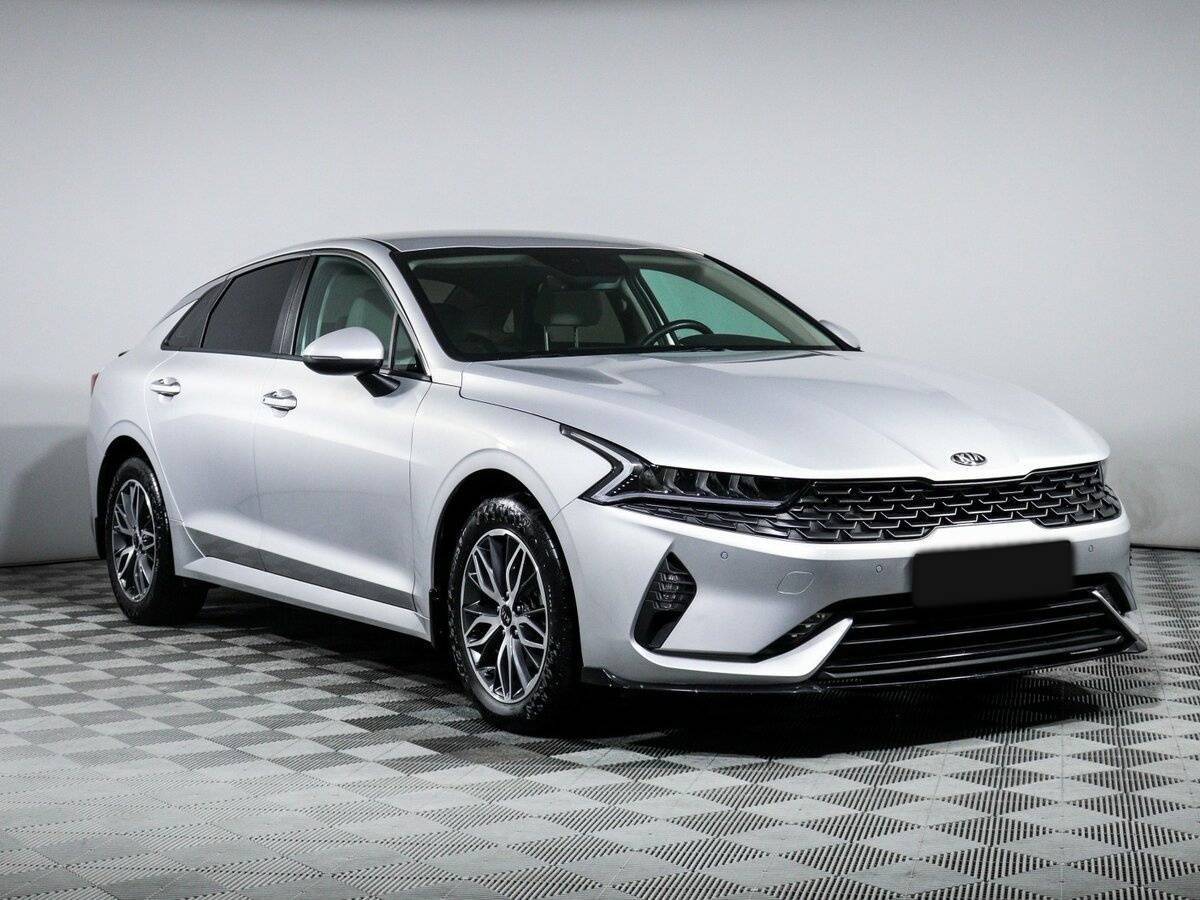 Kia K5 2021 года с пробегом. Фото: #2