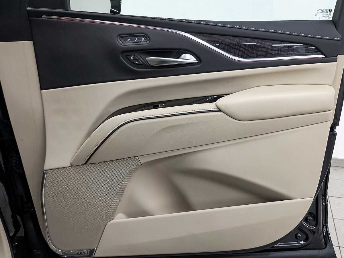 Cadillac Escalade 2020 года с пробегом. Фото: #22