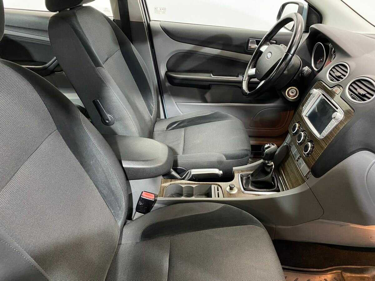 Ford Focus 2008 года с пробегом. Фото: #10