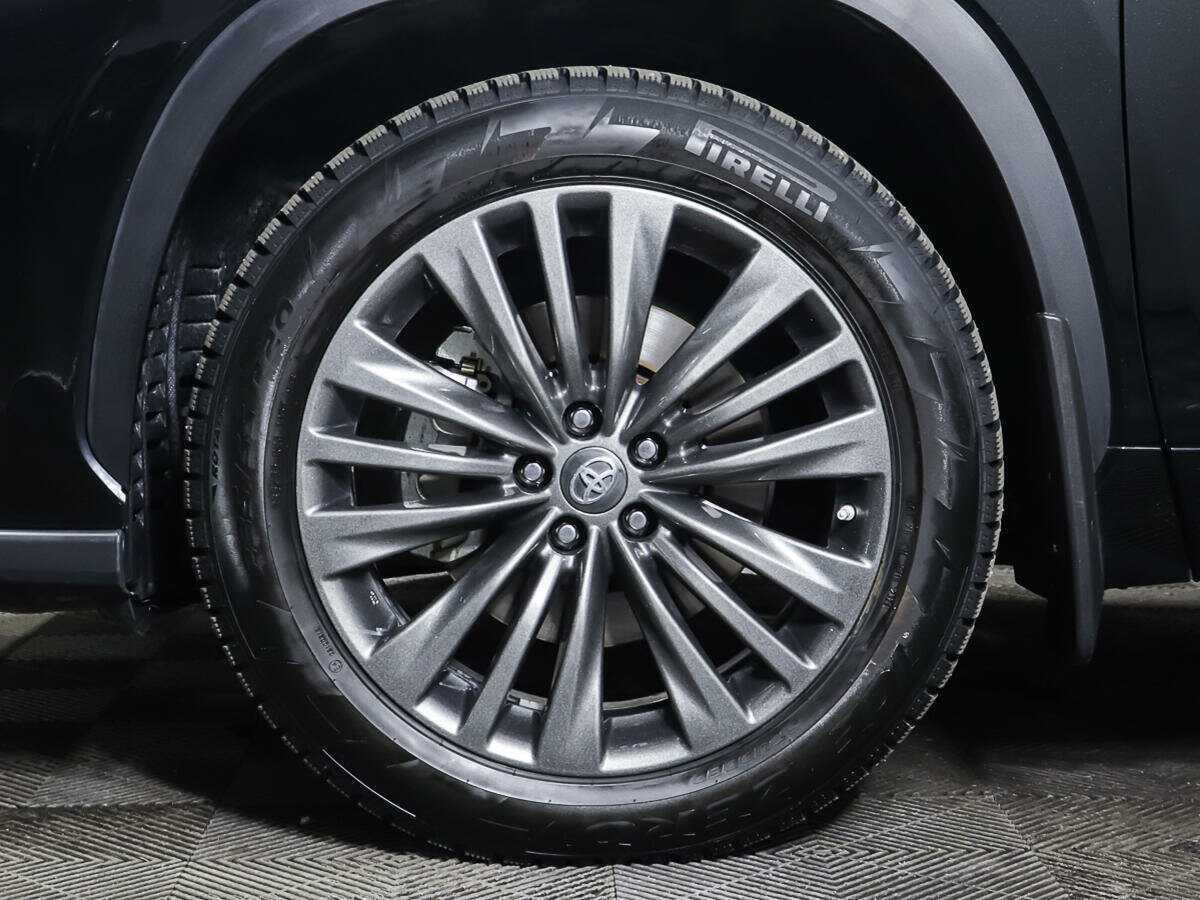 Toyota Highlander 2021 года с пробегом. Фото: #25