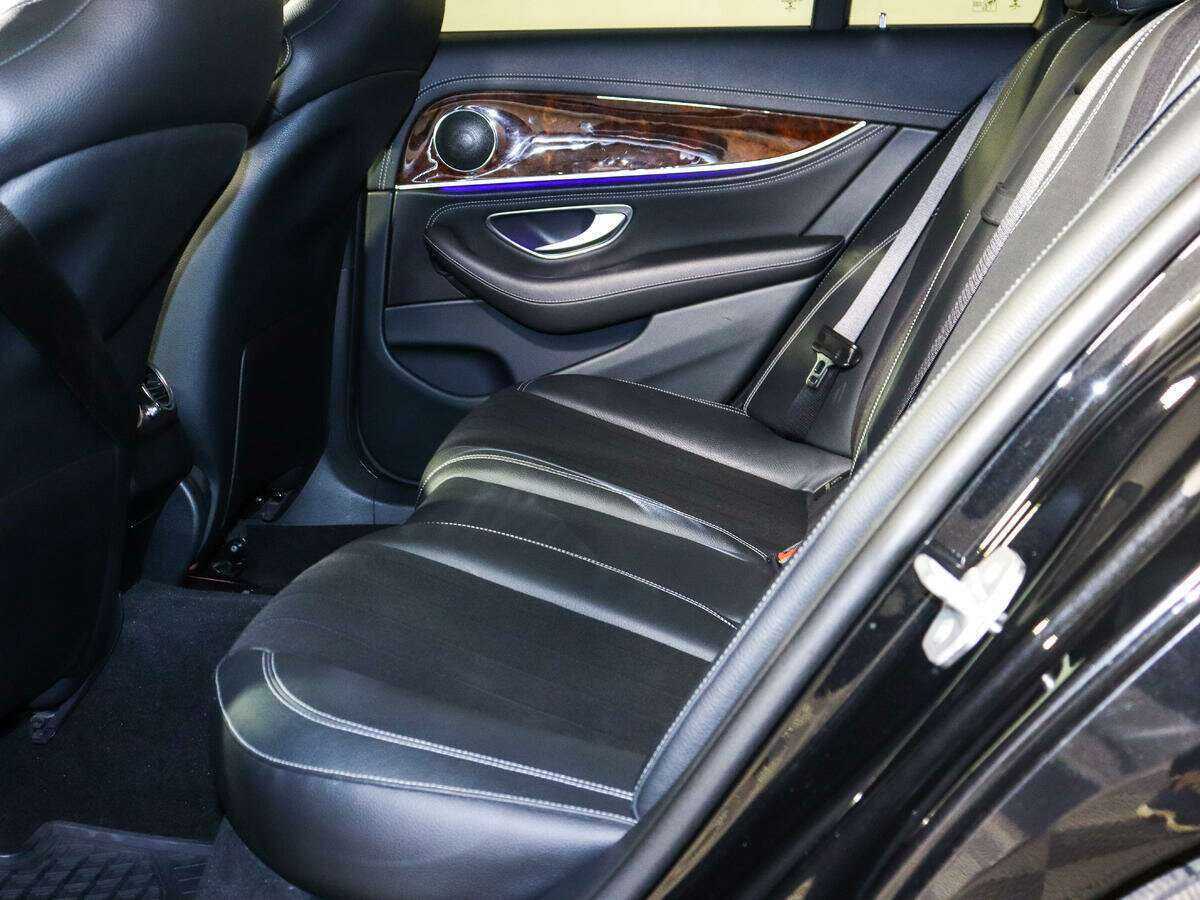 Mercedes-Benz E-Класс 2016 года с пробегом. Фото: #7