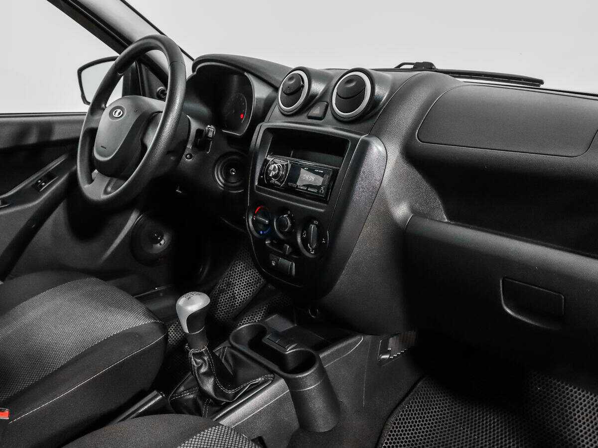 Lada (ВАЗ) Granta 2015 года с пробегом. Фото: #10