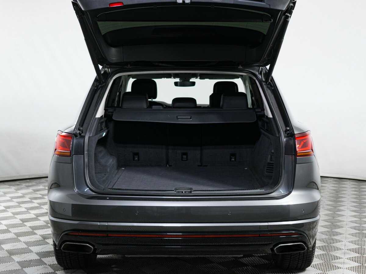 Volkswagen Touareg 2019 года с пробегом. Фото: #8