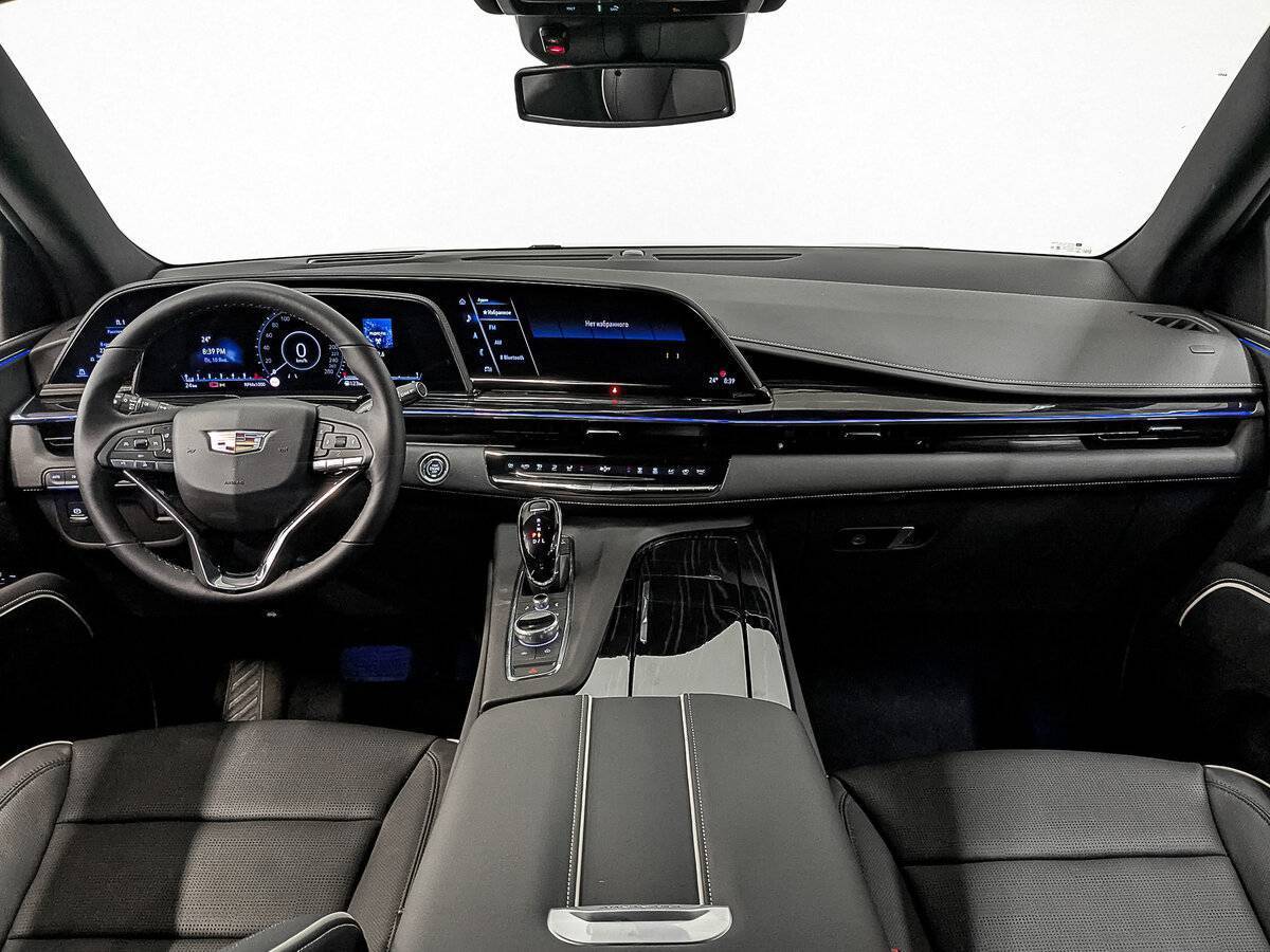 Cadillac Escalade 2023 года с пробегом. Фото: #9