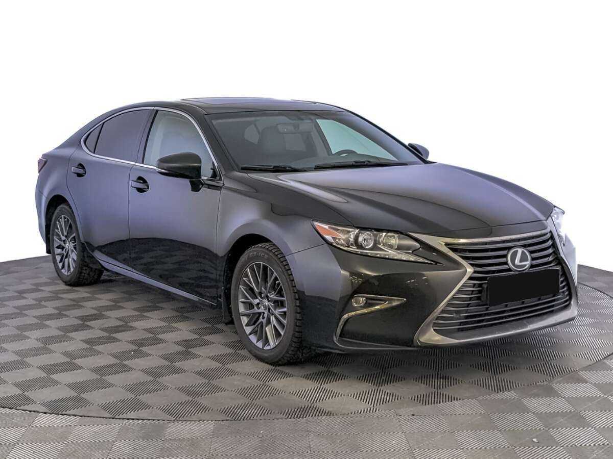 Lexus ES 2018 года с пробегом. Фото: #2